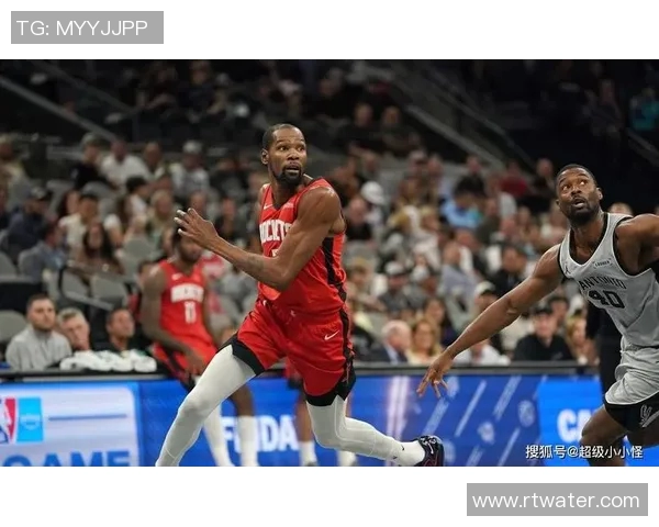 1995年NBA季后赛火箭与马刺的经典对决回顾与分析